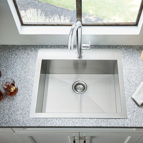 Beale® Single-Handle Pull-Down Single Spray Bar Faucet 1.5 gpm/5.7 L/min