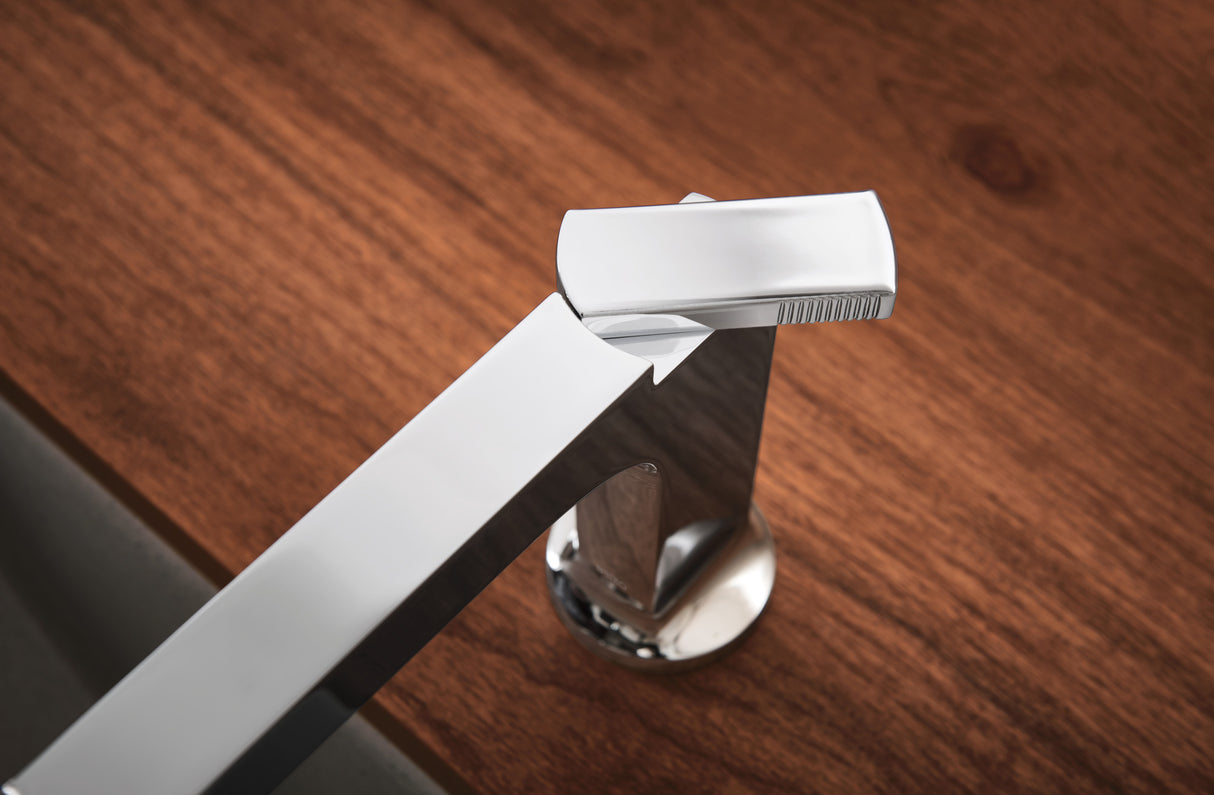 Kintsu Single-Handle Lavatory Faucet 1.5 GPM