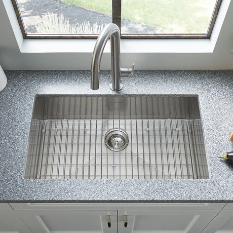 Beale® Single-Handle Pull-Down Dual Spray Kitchen Faucet 1.5 gpm/5.7 L/min