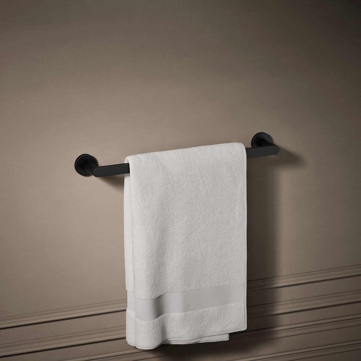 Composed® 18" towel bar