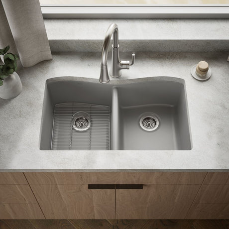 Kennon® 33" top-/undermount double-bowl kitchen sink