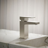 Honesty® Single-handle bathroom sink faucet, 0.5 gpm
