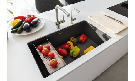 Maris Undermount Sink