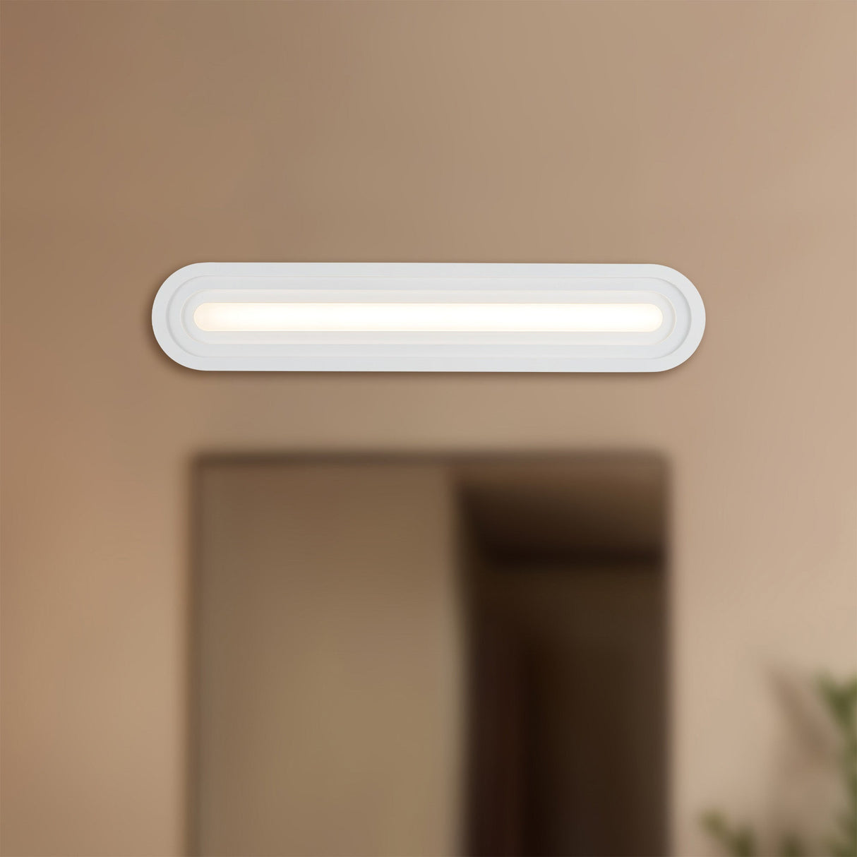 Kuzco Arco 24-in Vanity Light