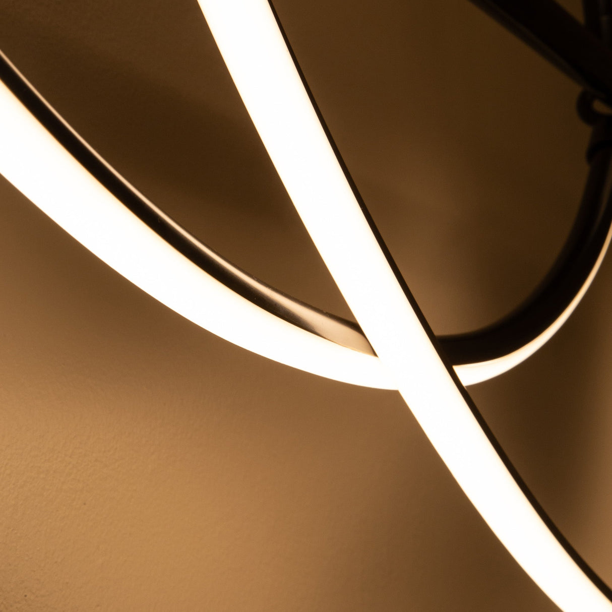 Alora Aryas 60-in Linear Pendant