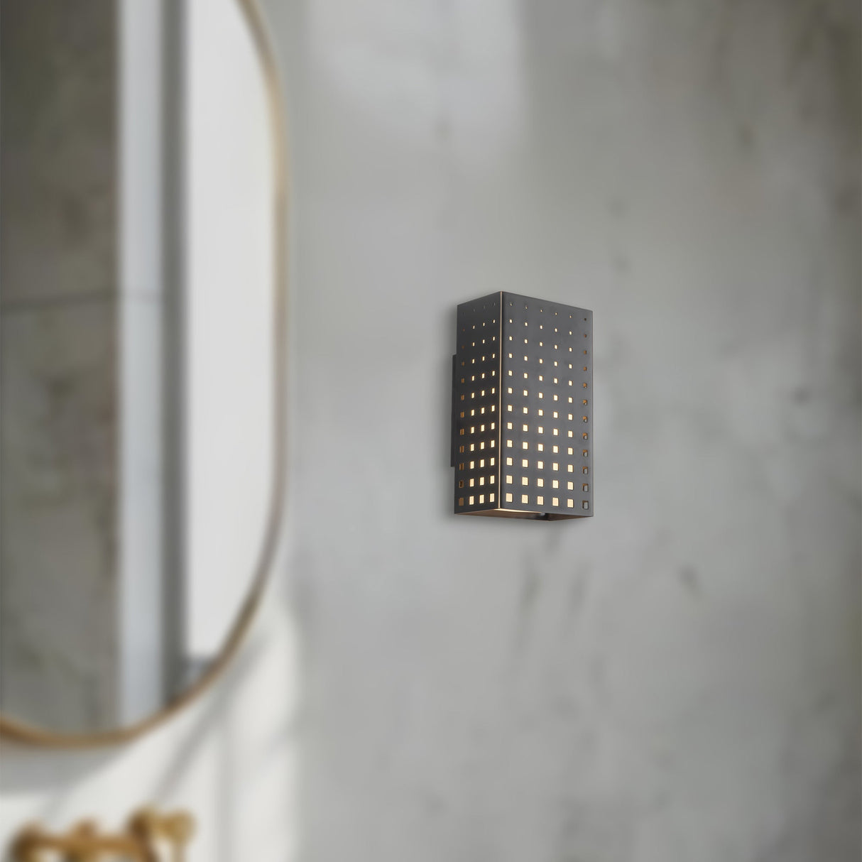 Kuzco Astoria 9-in Wall Sconce
