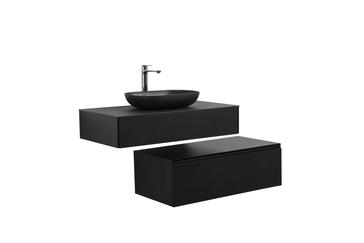 Aversa 47 matte black