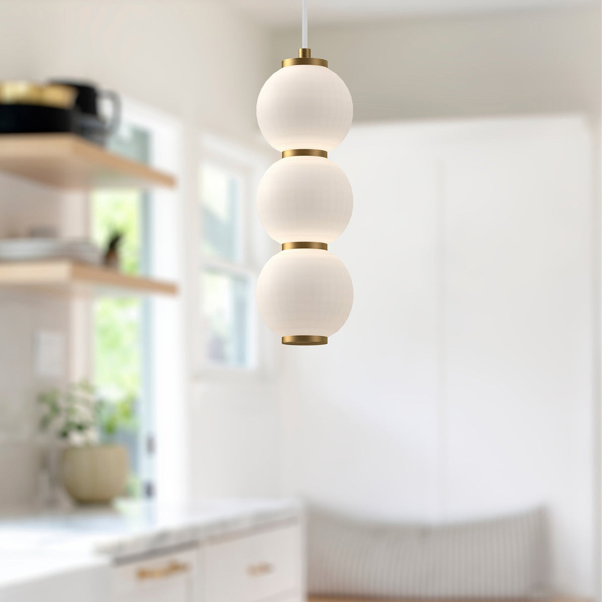 Alora Mood Bijou 7-in Pendant