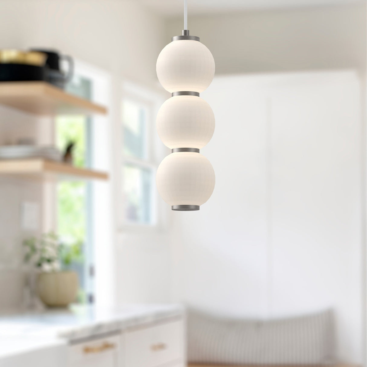 Alora Mood Bijou 7-in Pendant