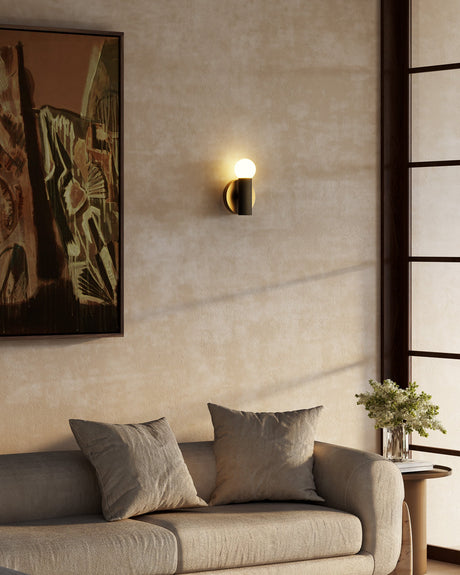 Kuzco Calla 8-in Wall Sconce
