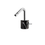 Single-hole bidet with swivel spray