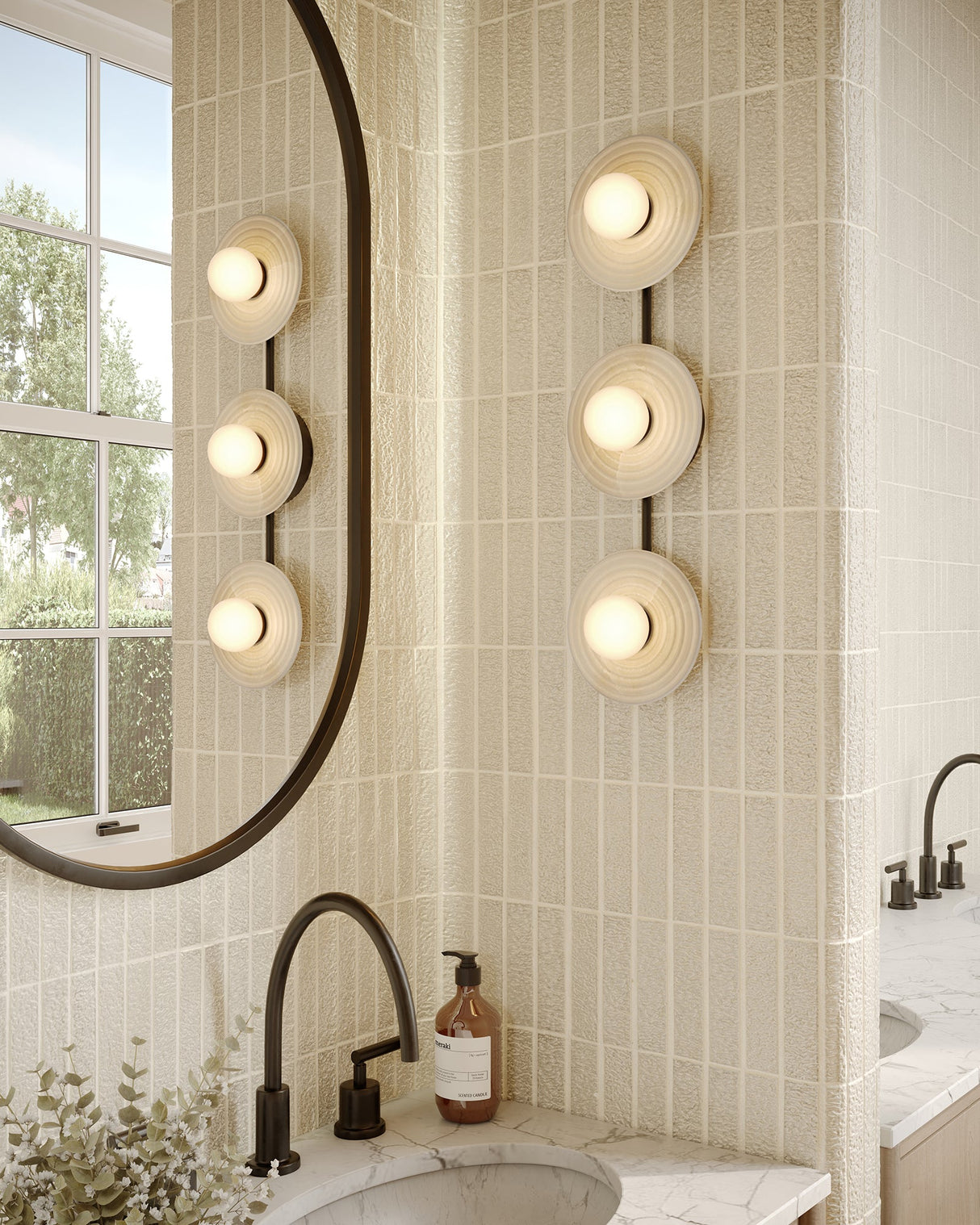 Alora Dahlia 22-in Wall/Vanity Light