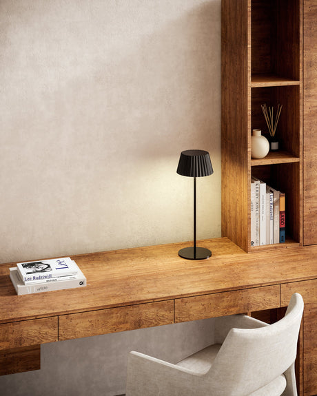 Kuzco Dario 14-in Table Lamp