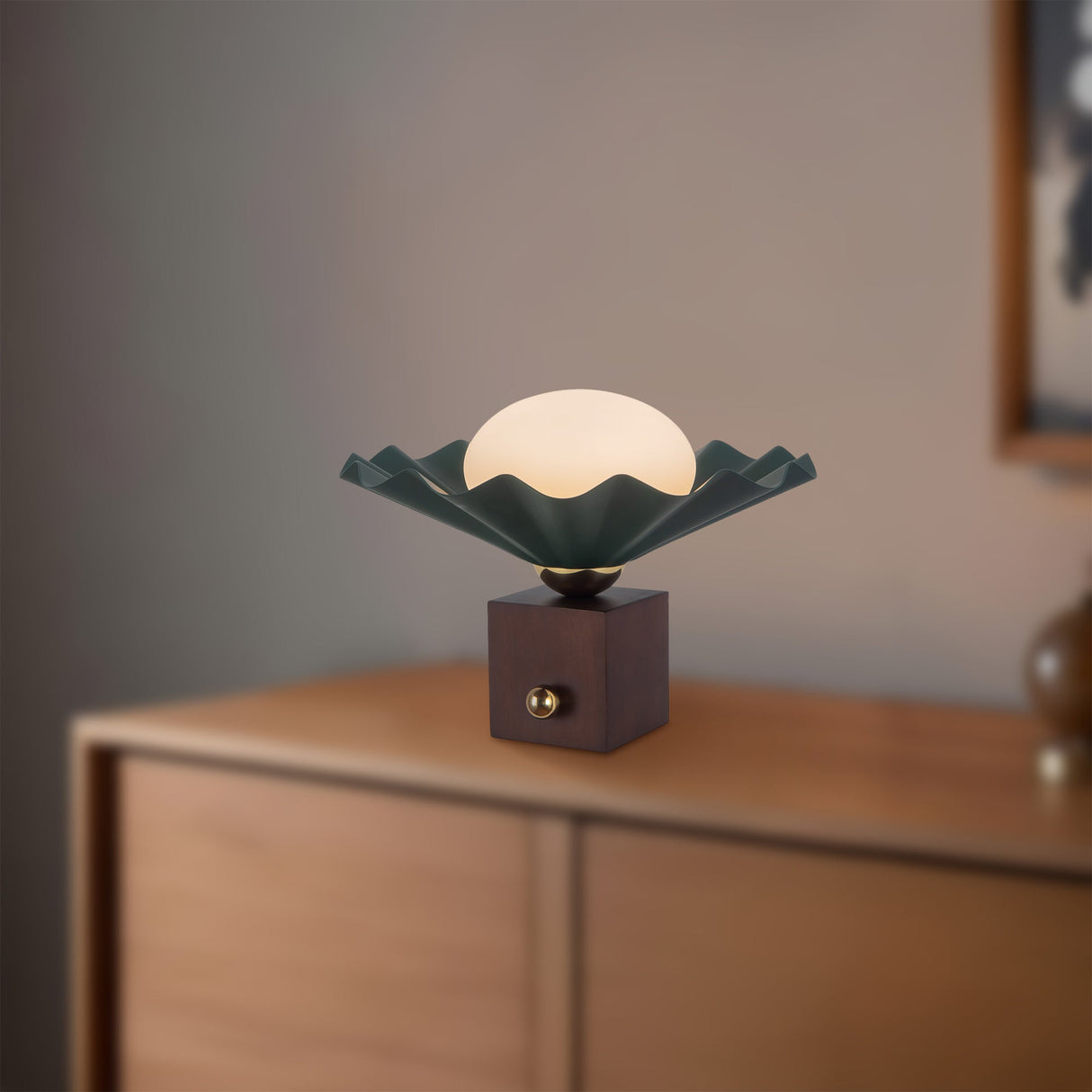 Alora Furrow 12-in Table Lamp