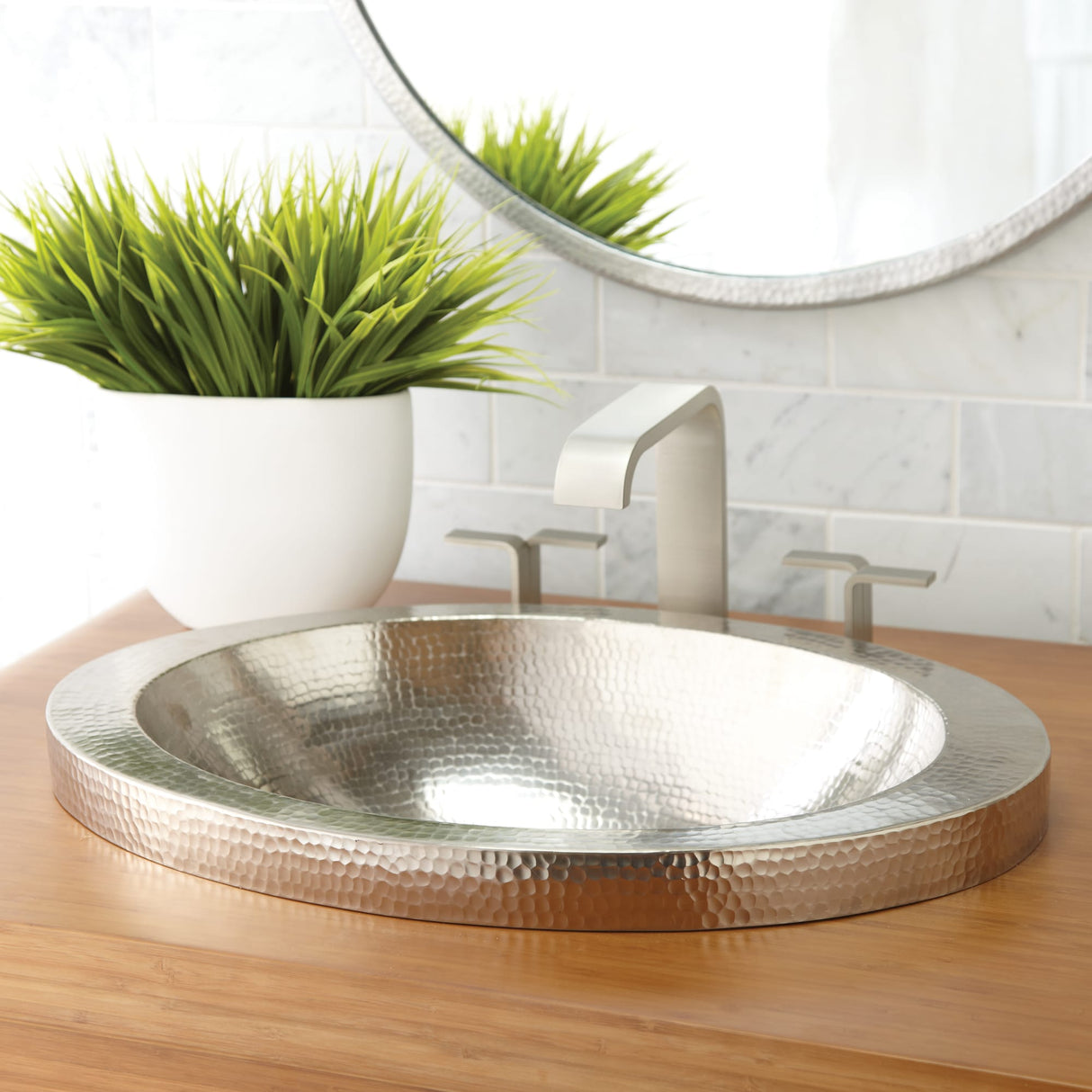 Hibiscus Bathroom Sink