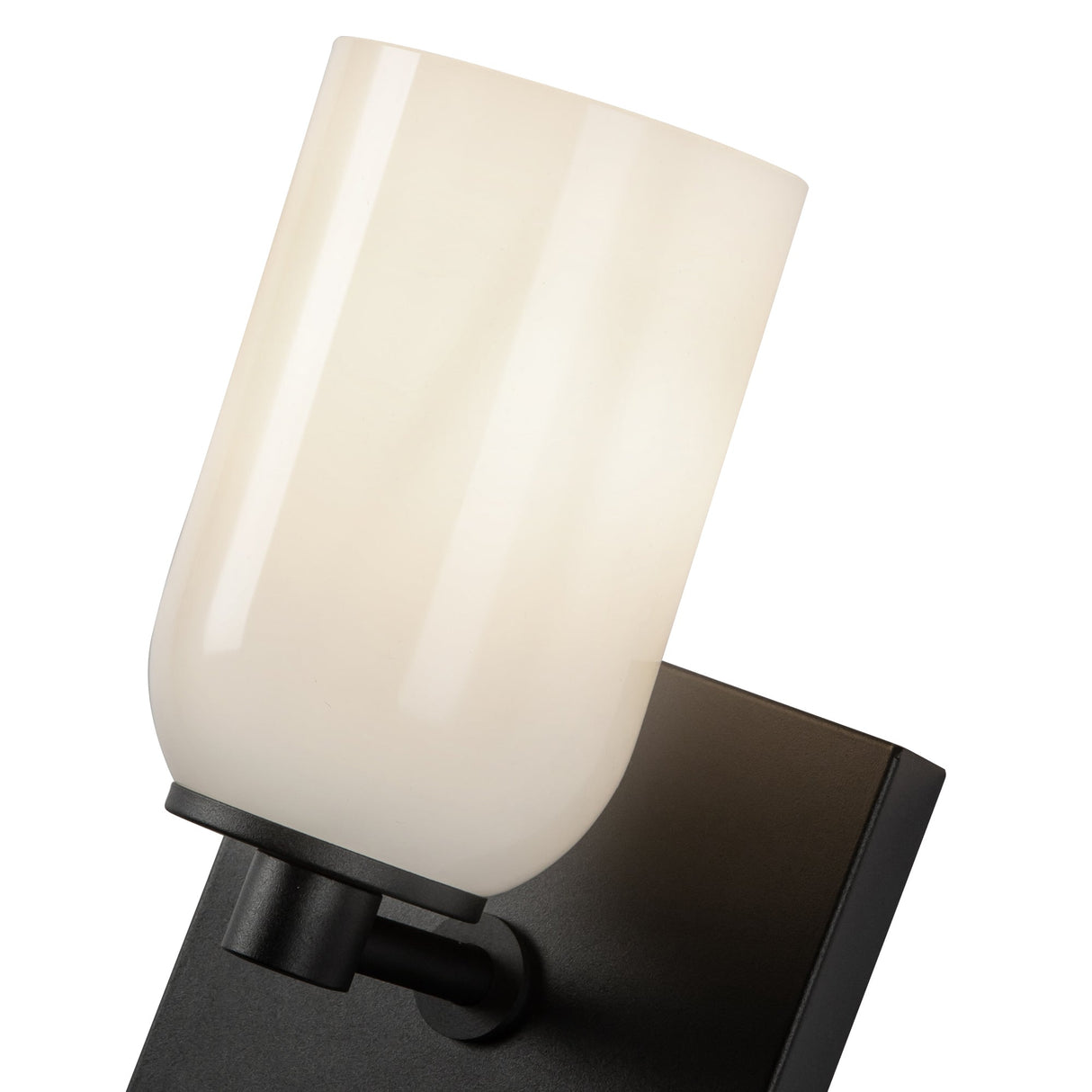 Kuzco Nola 4-in Wall Sconce