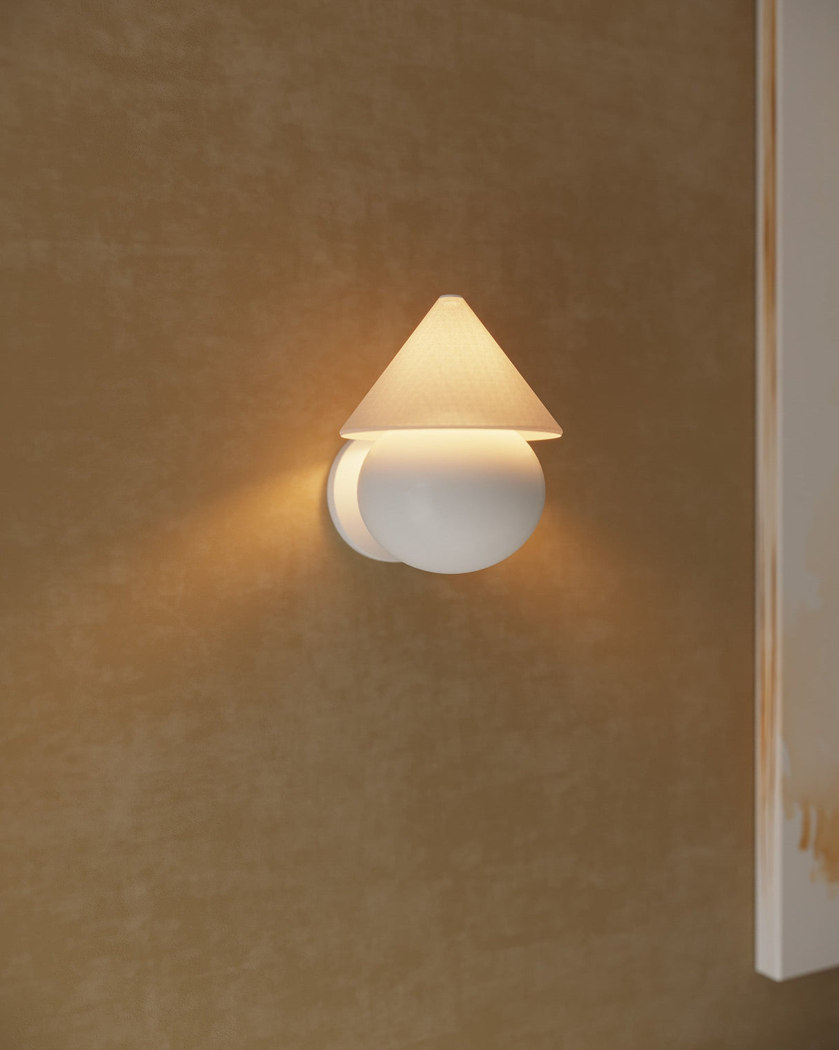 Alora Mood Rowan 7-in Wall/Vanity Light