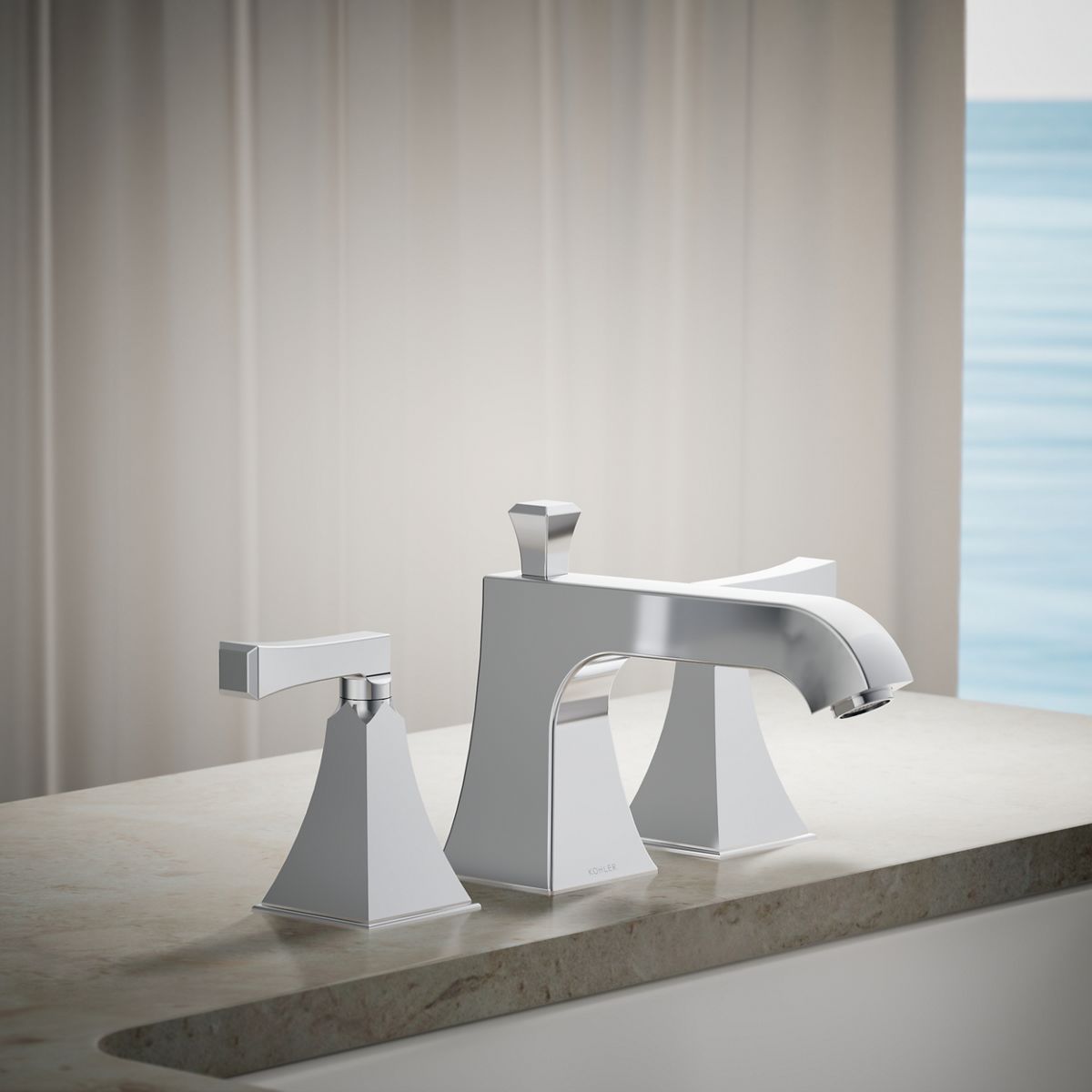 Memoirs® Stately Deck-mount bath faucet trim with diverter