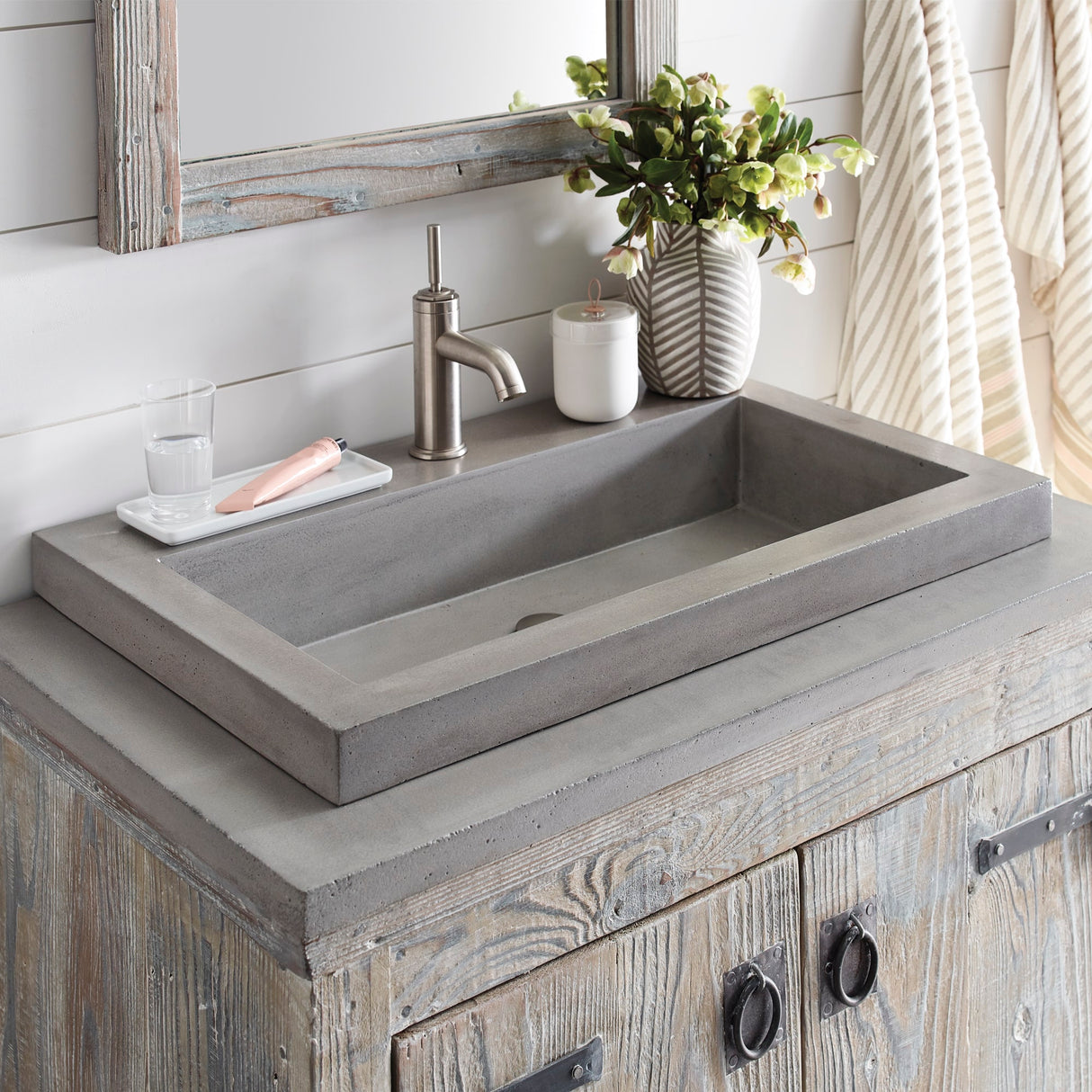 Trough 3019 Bathroom Sink