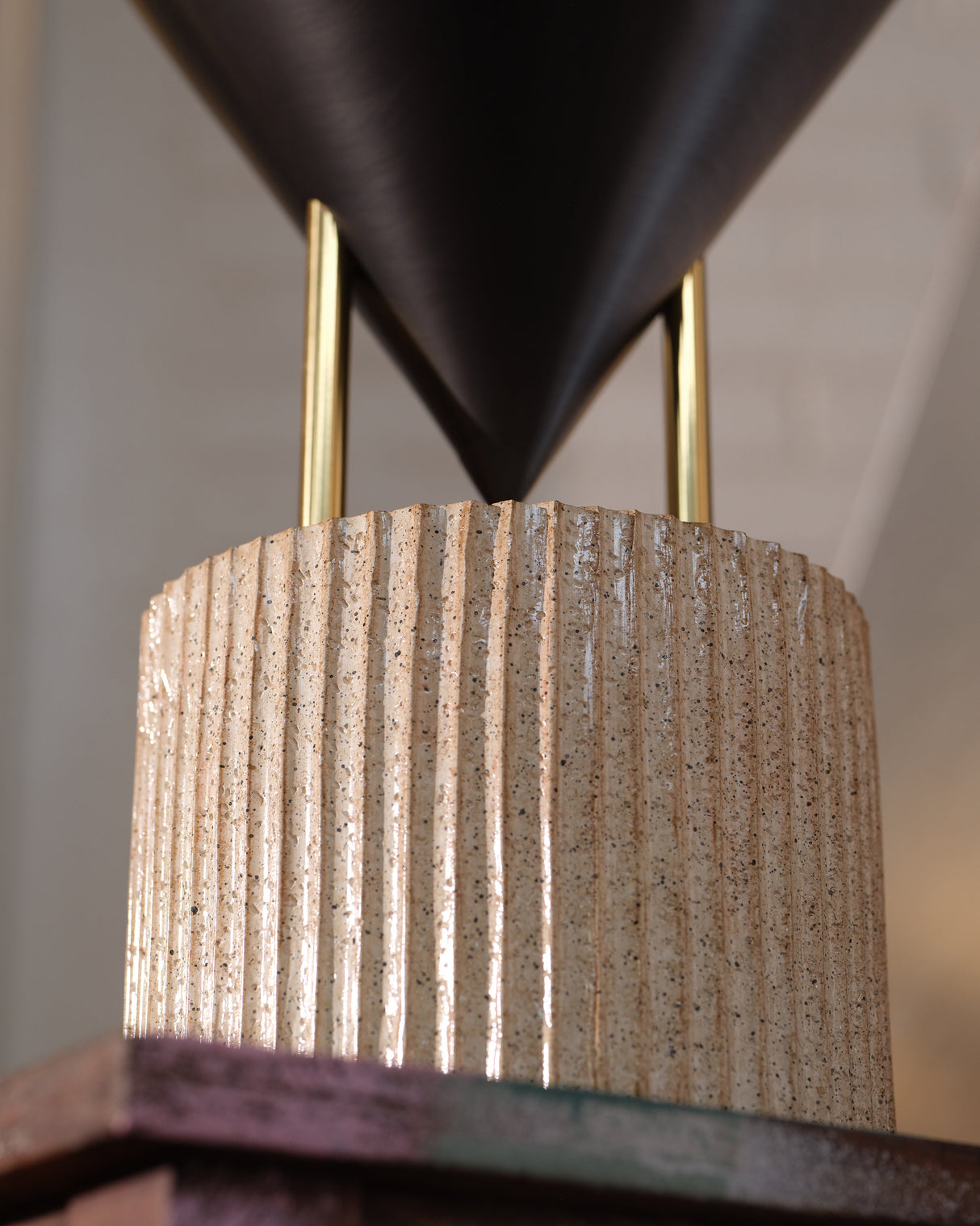 Alora Versus 15-in Table Lamp