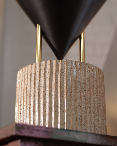 Alora Versus 15-in Table Lamp