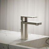 Parallel® Single-handle bathroom sink faucet, 1.0 gpm