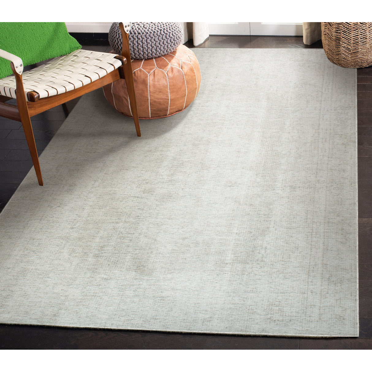 FALLON 31.2" W x 120" L