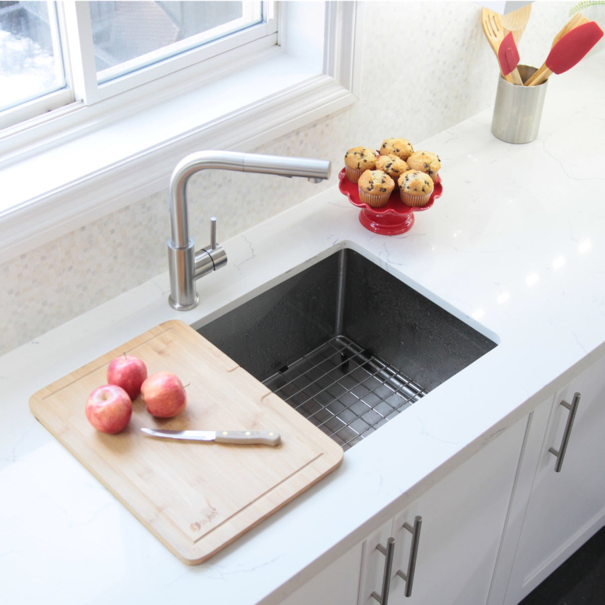 STYLISH 30 inch Single Bowl Stainless Steel Kitchen Sink with Square Strainer