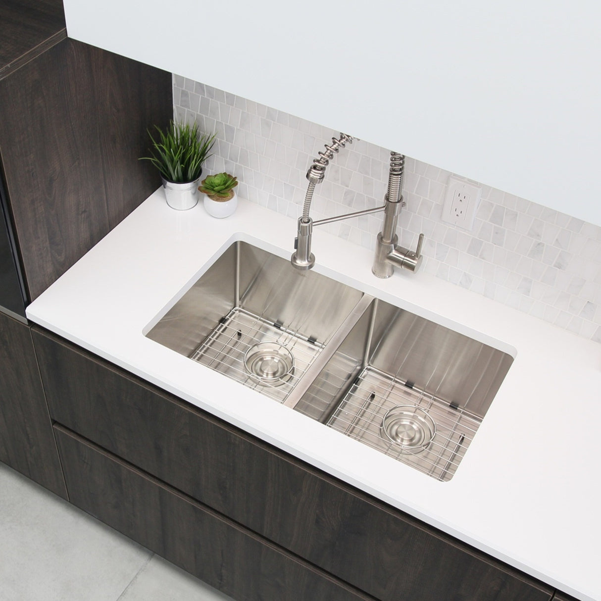 STYLISH 28 inch Double Bowl Undermount Stainless Steel Kitchen Sink