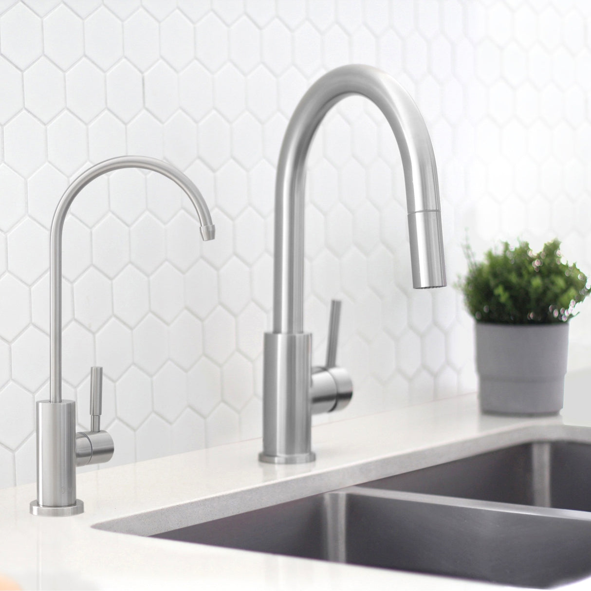 STYLISH Kitchen Sink Drinking Water Tap Faucet