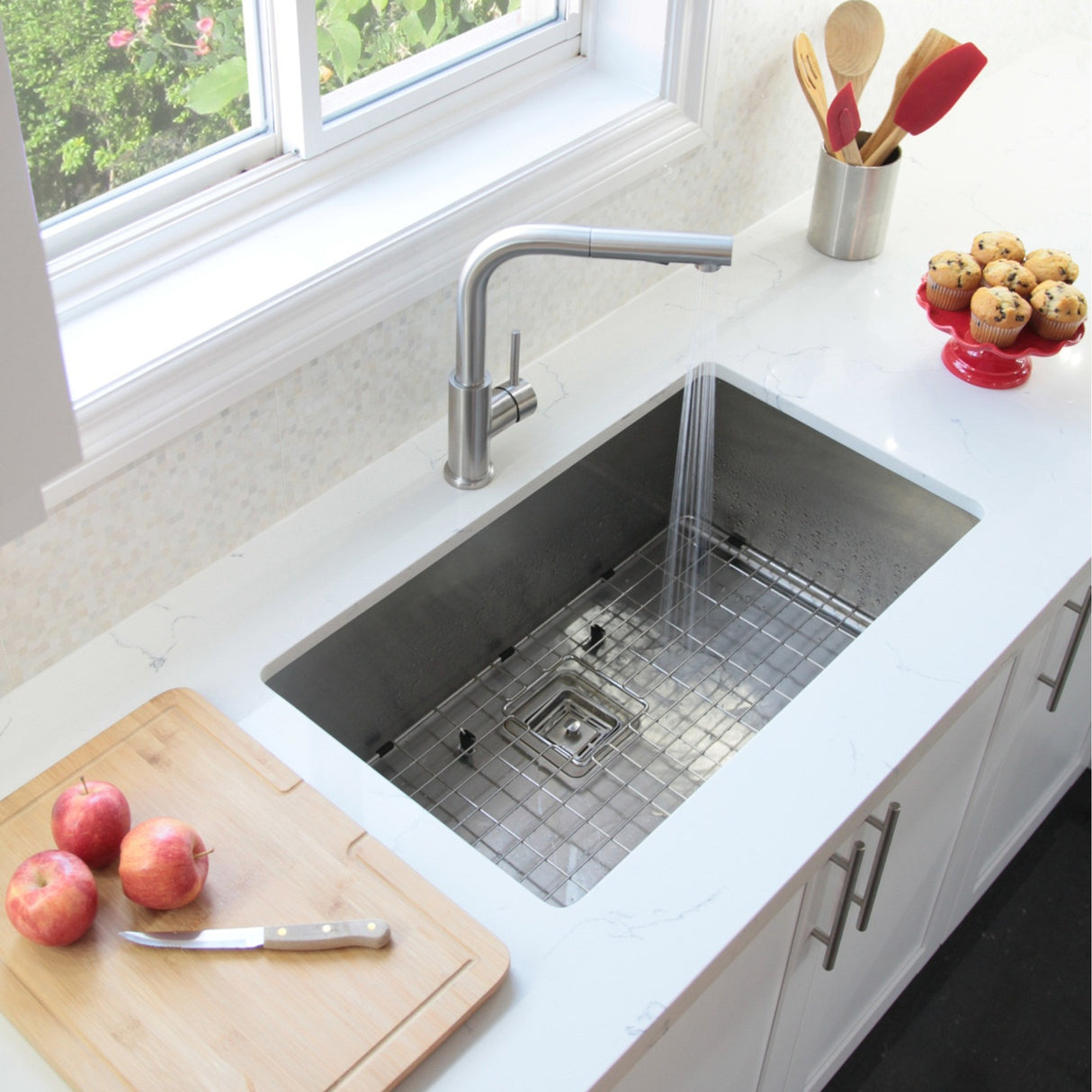 STYLISH 30 inch Single Bowl Stainless Steel Kitchen Sink with Square Strainer