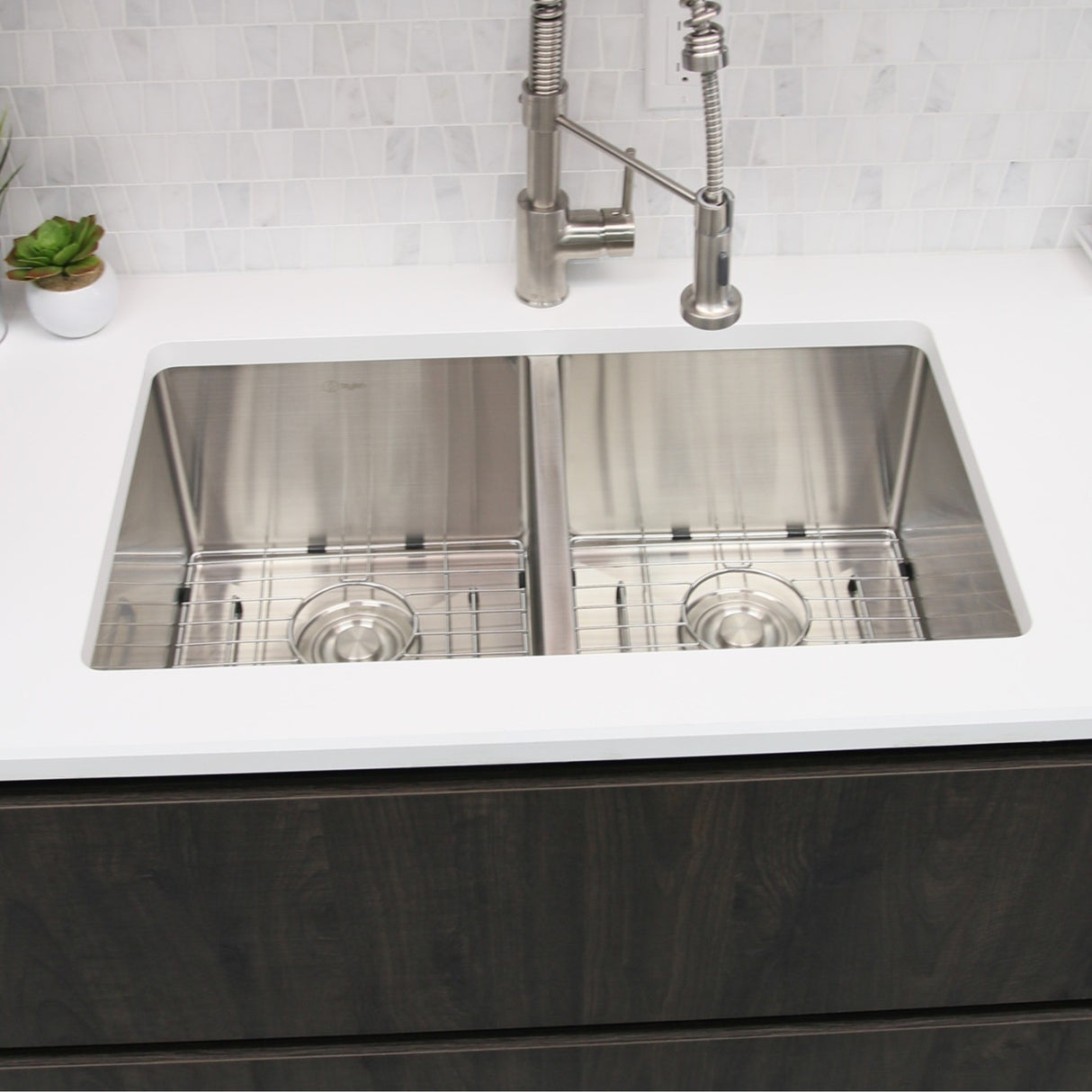 STYLISH 28 inch Double Bowl Undermount Stainless Steel Kitchen Sink
