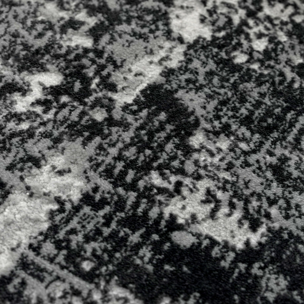 ARIELLA 32.4" W x 120" L