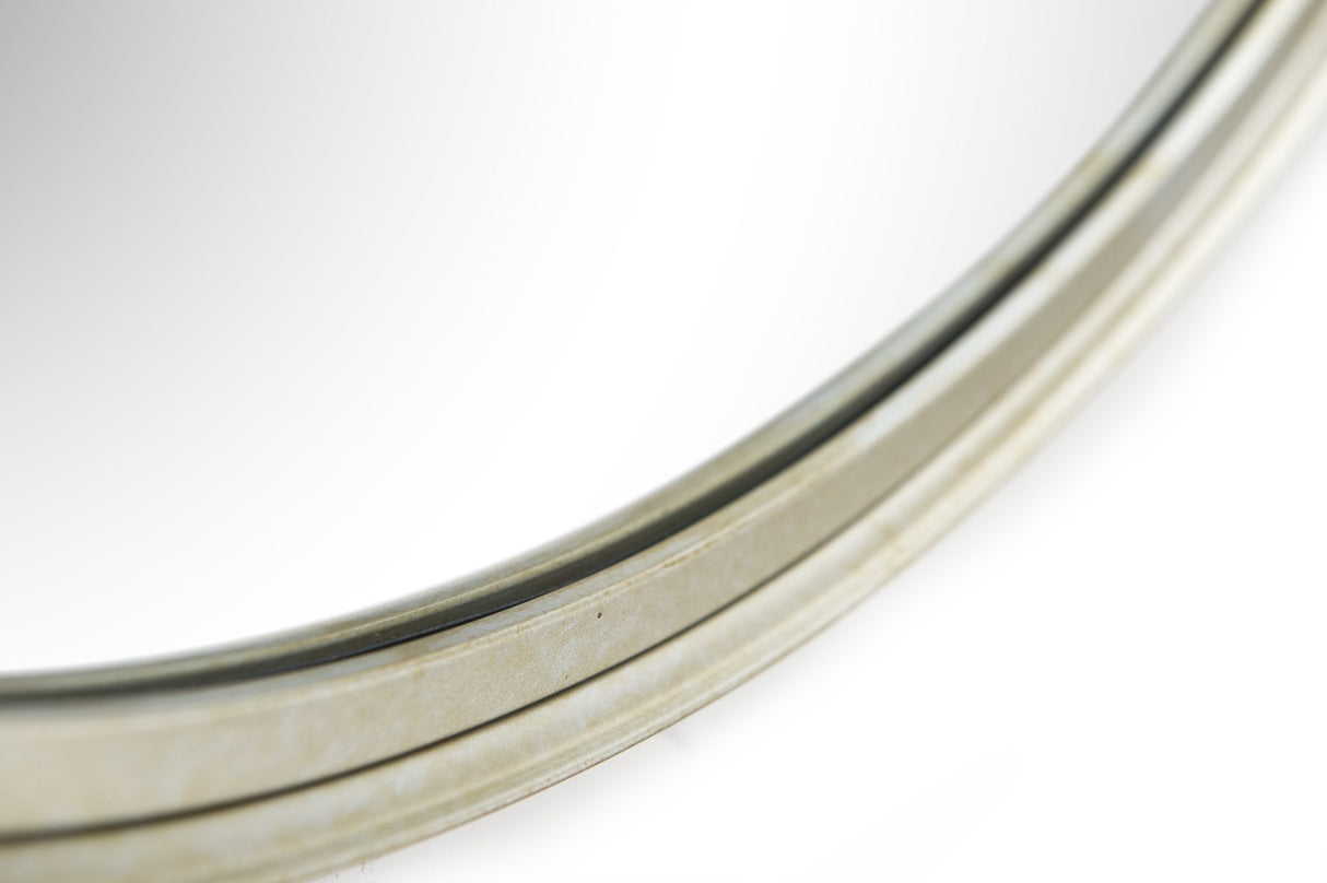 Port Jackson 22" W x 40" H x 1.5" D