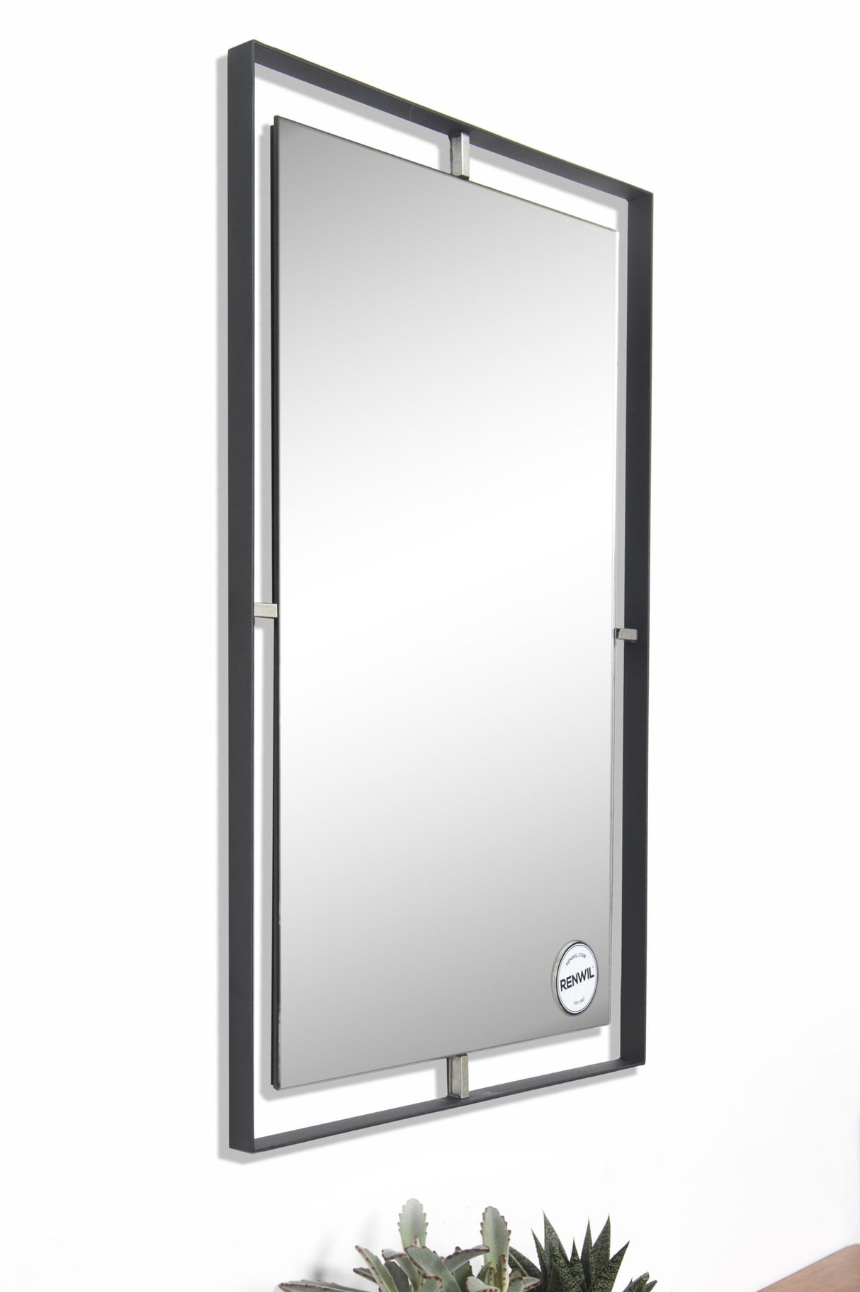 Heston 20" W x 30.5" H x 1" D