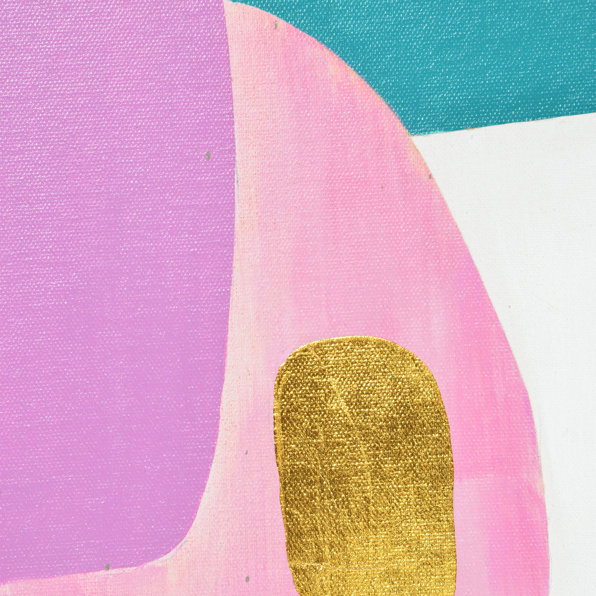 EVERLY 18" W x 26" H x 2" D