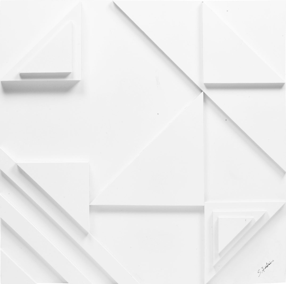 Vector I 24" W x 24" H x 2" D