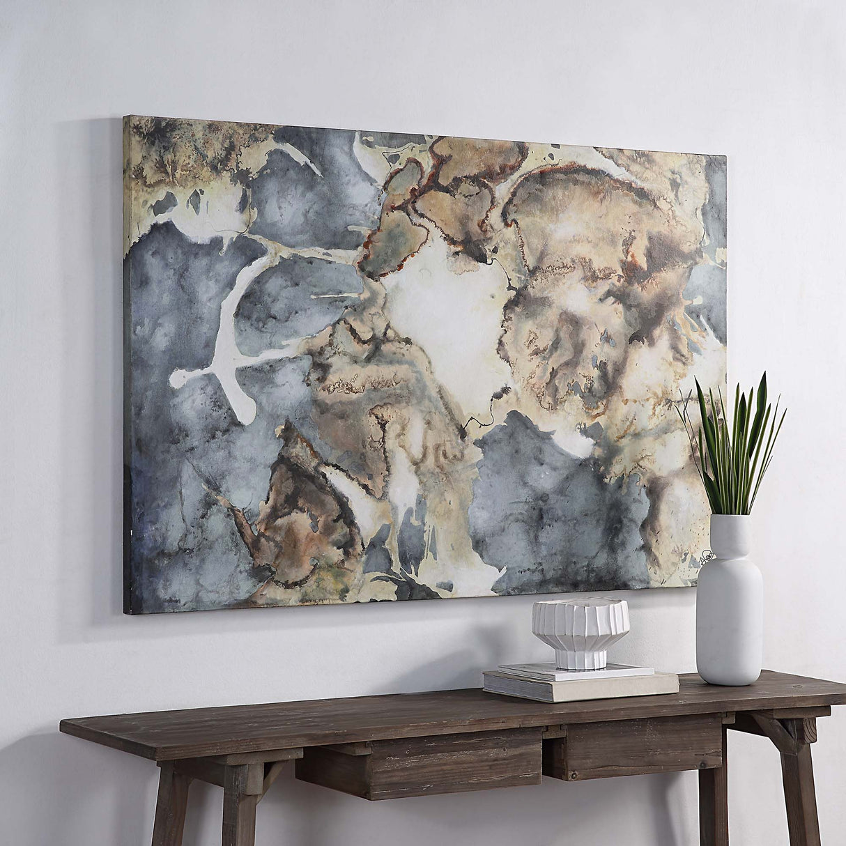 NEVADO 59.25" W x 40" H x 1.4" D