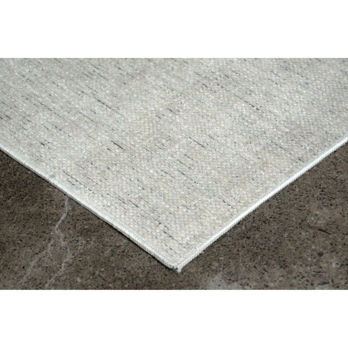FALLON 31.2" W x 120" L