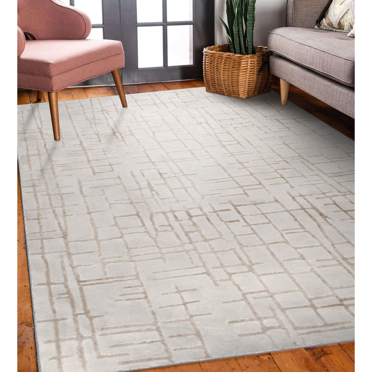 ARIELLA 94.44" W x 122.04" L