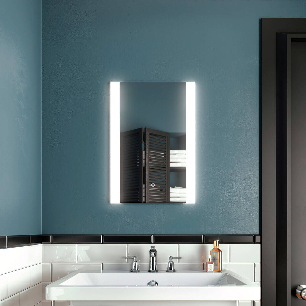 ACCENT Rect. LED Lighting Mirror 18 x 26 With Vertical Frosted Acrylic Strips and 2-Tones Touch Switch