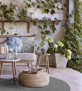 Chantilly 22 W x 22 H x 3 D