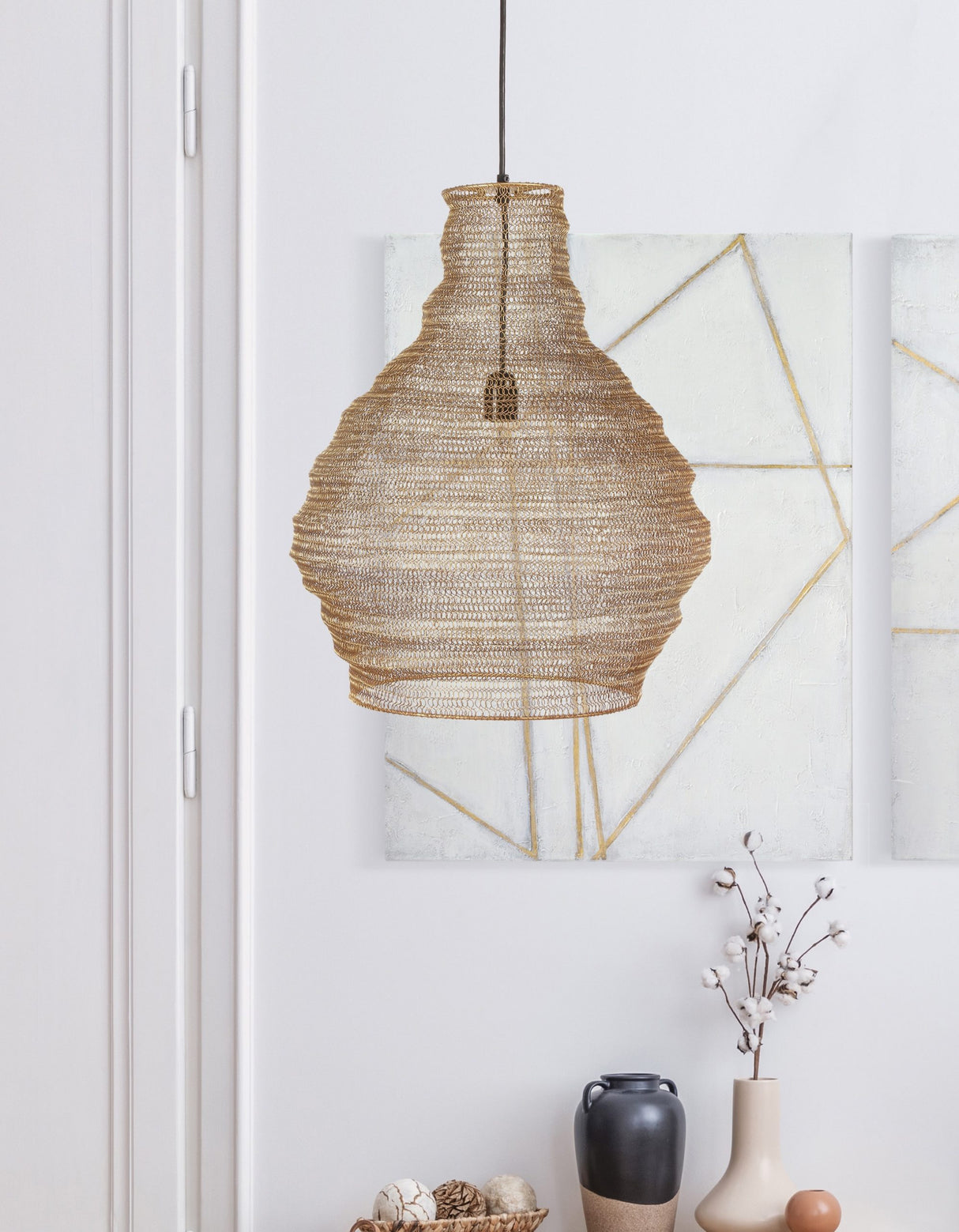 Gere 16" W x 131" H x 16" D