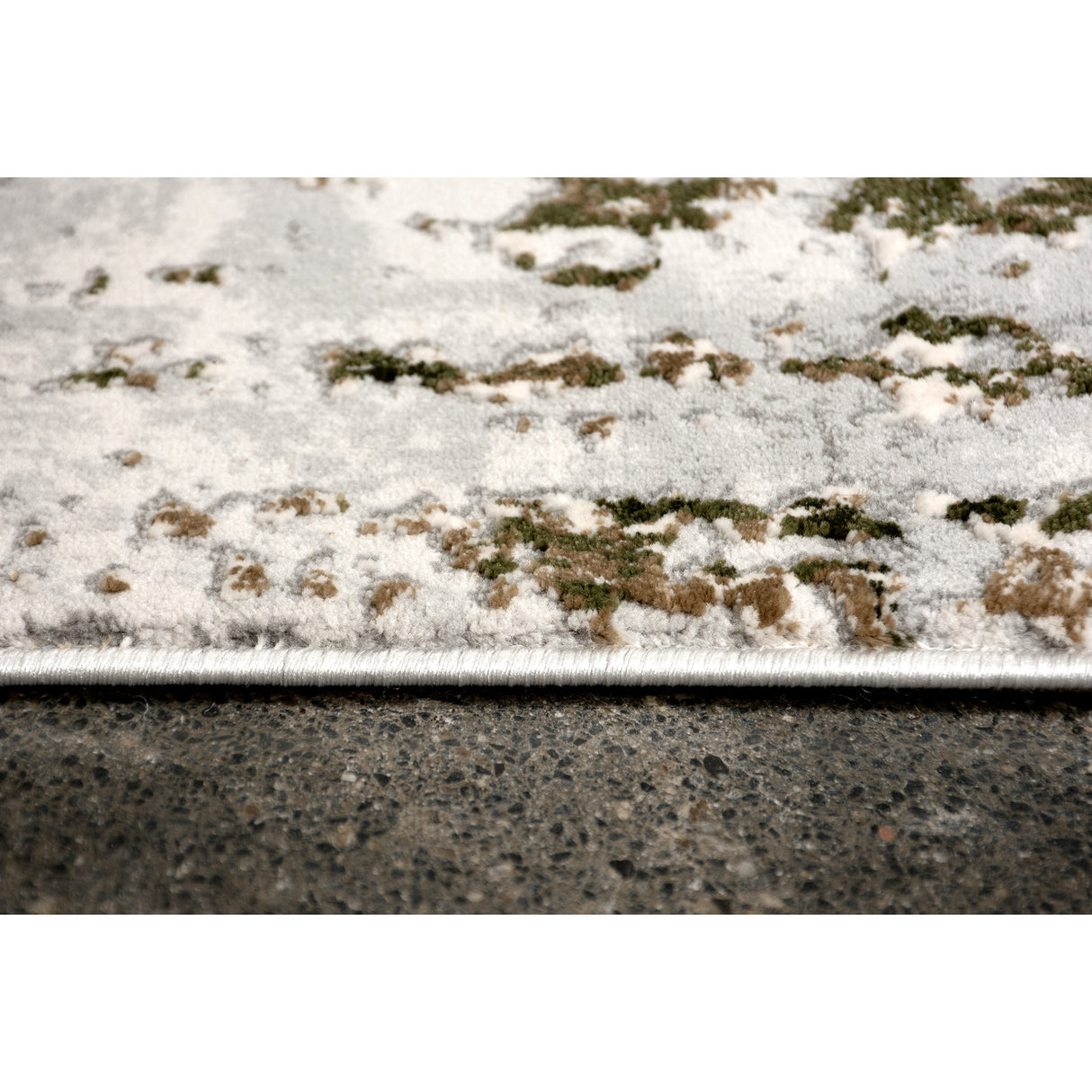 ARIELLA 118.08" W x 157.44" L