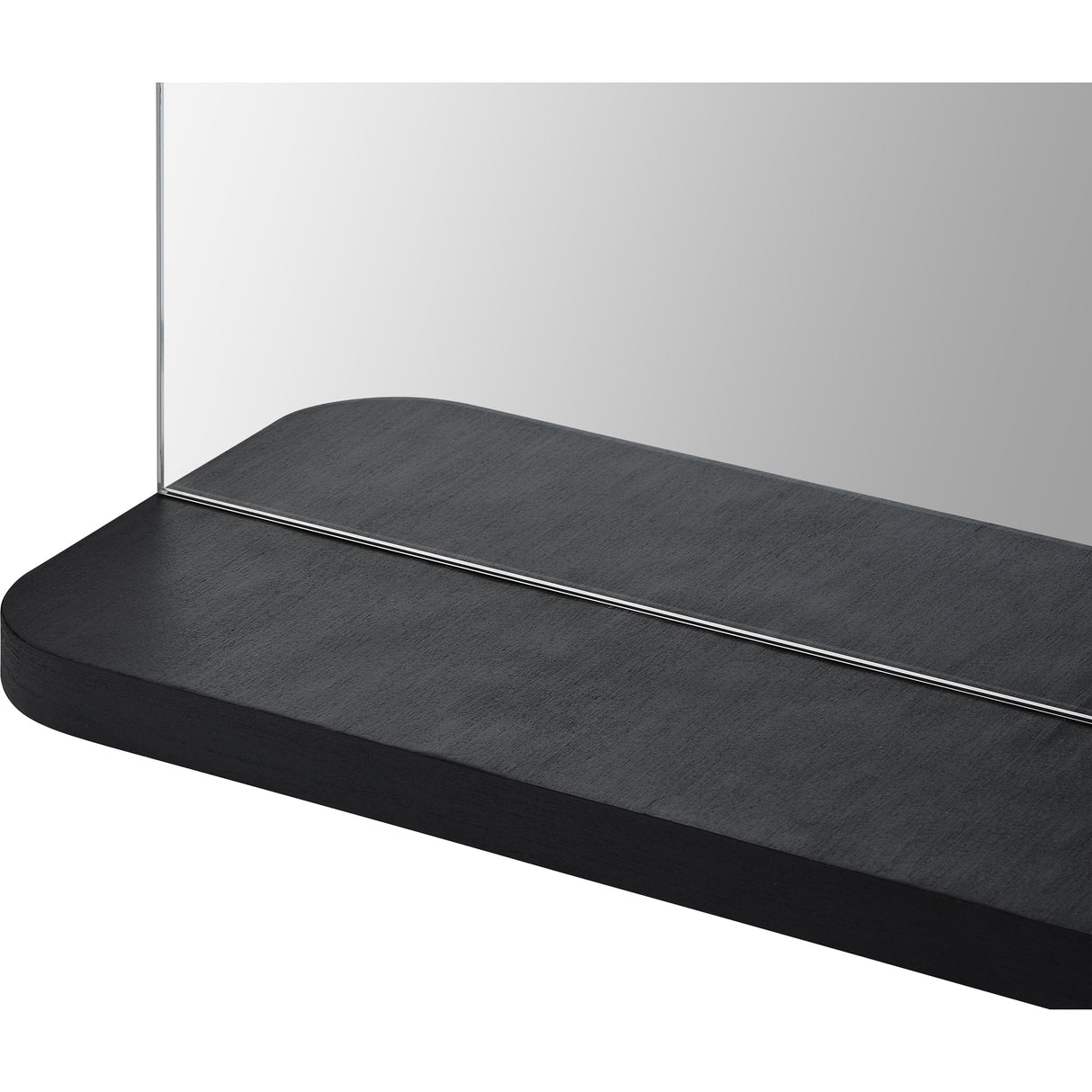 LUCILA 20" W x 36" H x 5.5" D