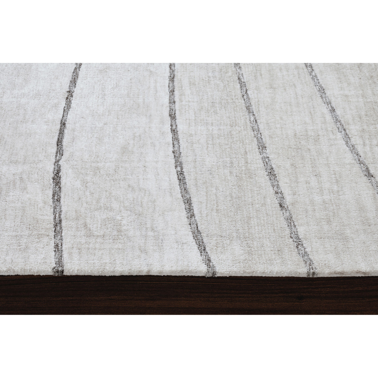 HAZEL 109.2" W x 157.2" L