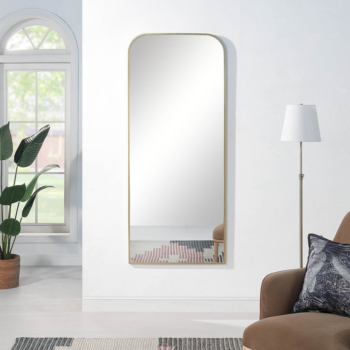 MERYEM 30" W x 72" H x 0.75" D