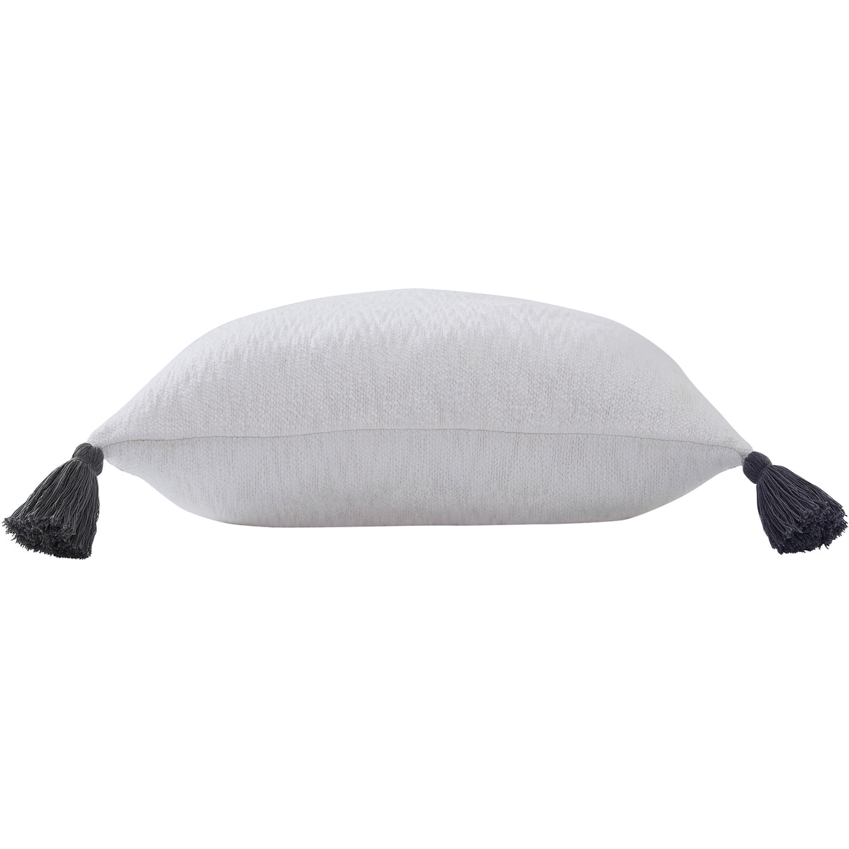 JULIANNE 22 W x 22 H