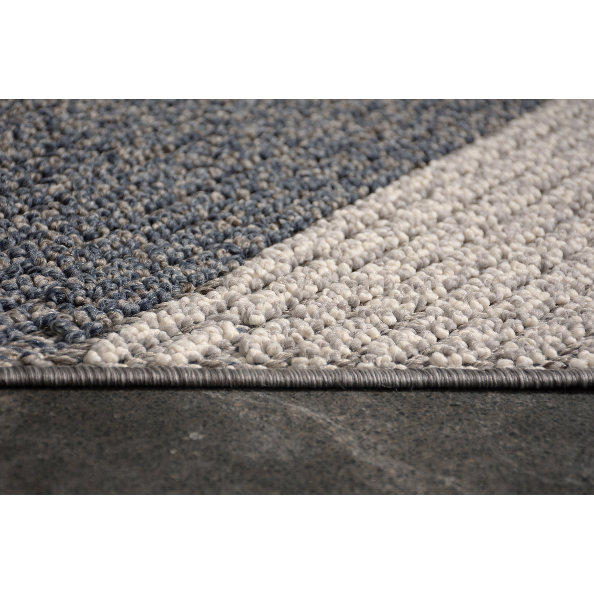 AMBROSE 39.36" W x 59.04" L