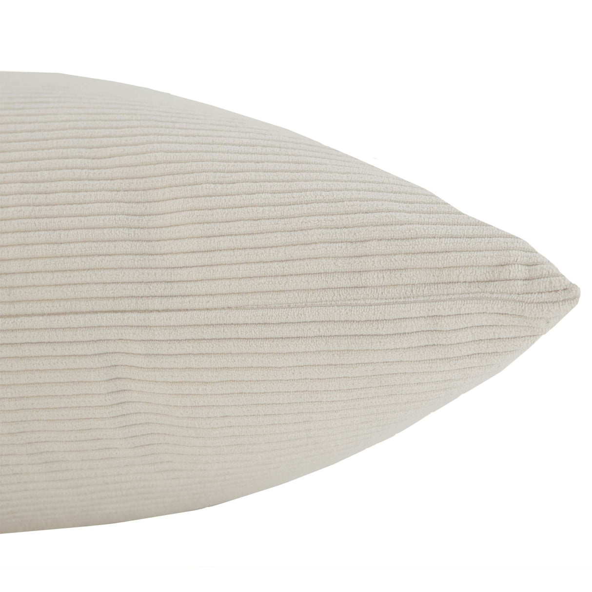 JOLENE 22 W x 22 H
